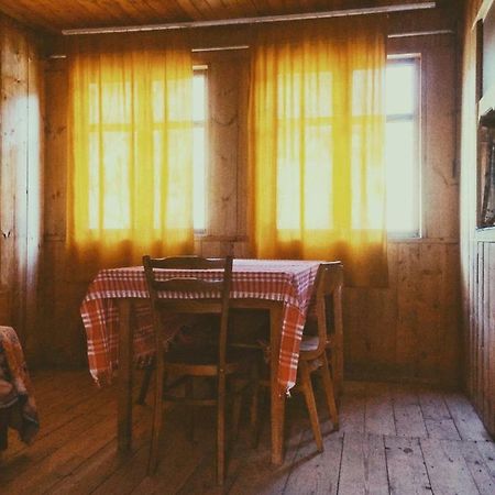 Apartamento Summer House On A Hill Near Shovi Glola Exterior foto
